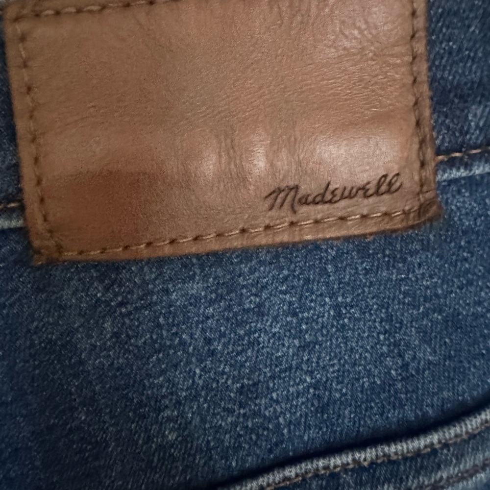 Madewell High Rise Dark Blue Jeans with raw hem - Picture 6 of 8
